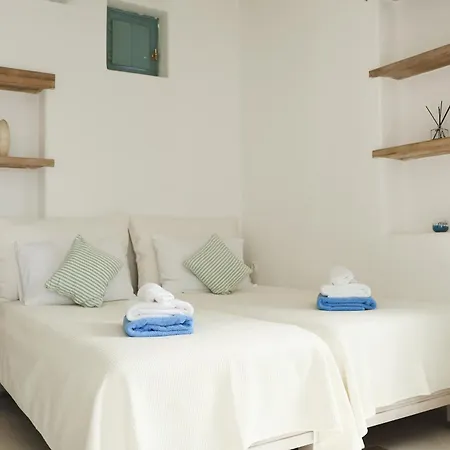 Mykonos Pantheon Aparthotel 4*