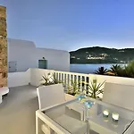 Апарт-отель Mykonos Pantheon Кало-Ливади