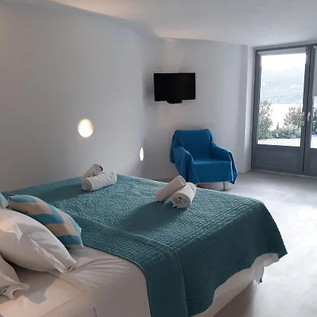 ميكونوس بانثيون شقة فندقية 4*