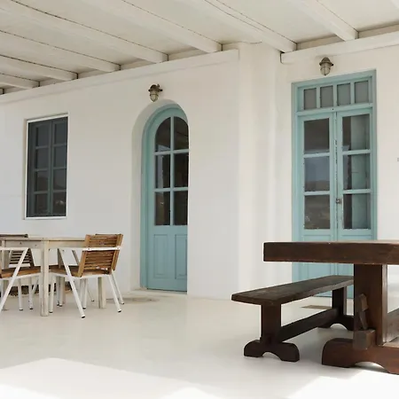 Mykonos Pantheon Ξενοδοχείο με διαμερίσματα 4*