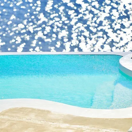 Mykonos Pantheon Aparthotel 4*